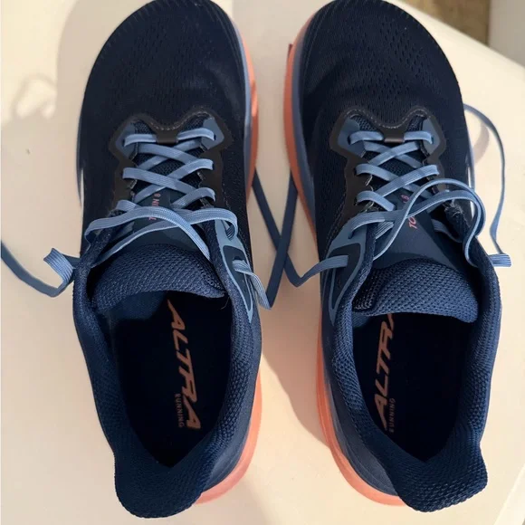 Altra Torin 8 - Picture 3 of 7